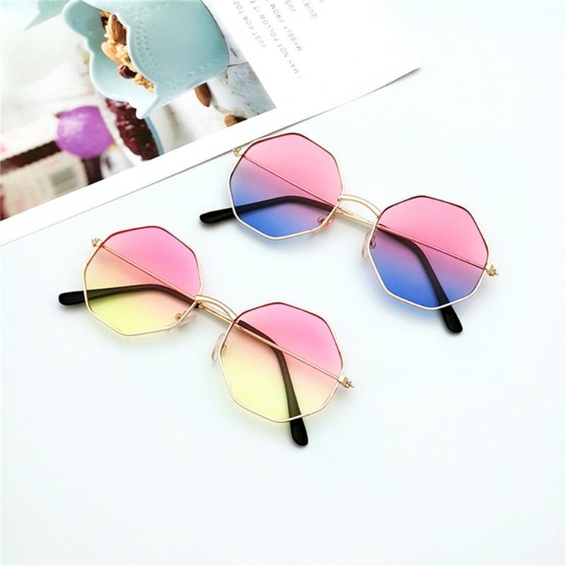 

Sunglasses Vintage Metal Frame Eyewear Women Fashion Irregular Girls Glasses Colorful Lens Drive Goggles Car AccessriesSunglasses