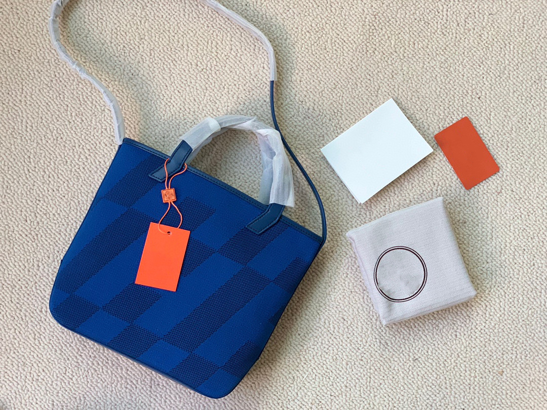 

Luxury bag ladies simple city commute high quality handbag ladies shopping bag, Blue