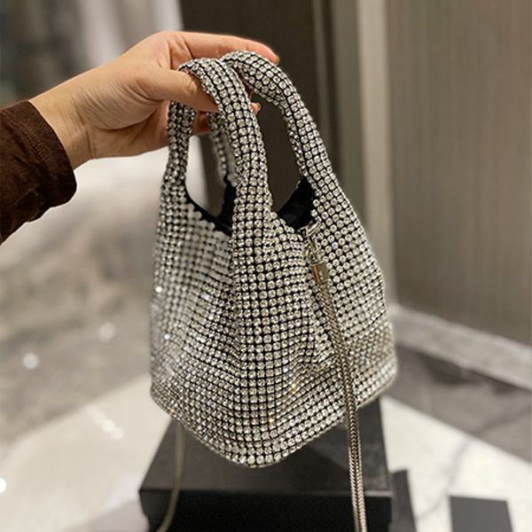 

Top quality Shining Portable Tote shopping bag chain dinner bucket bag Diamond handmade Bags water glittering billing full Messenger shoulder Punk Nightclub a, Silver