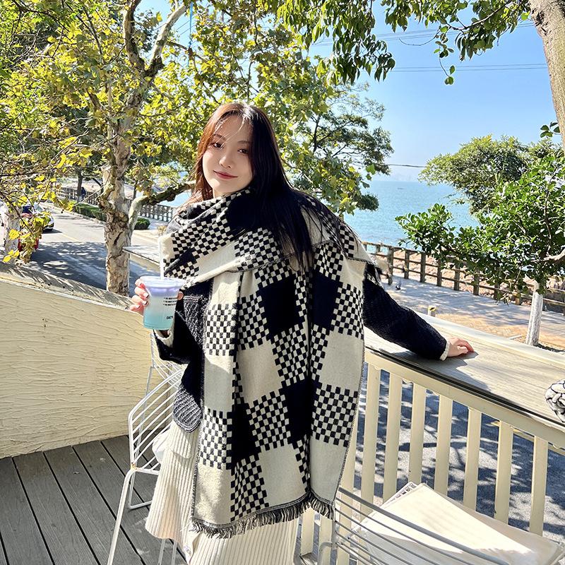 

Scarves MS21-SF129 Ins Checkerboard Black And White Classic Scarf Windproof Shawls Women MufflerScarves