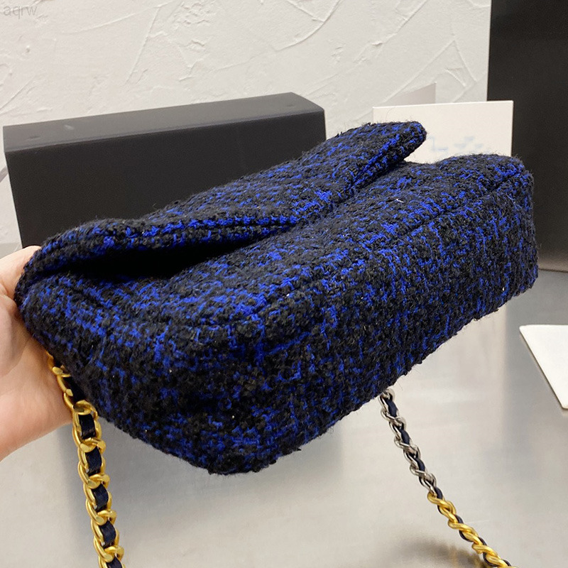 

Designer Women 19 Tweed Quilted Crossbody Bag Paris Brand Lady Woolen Pillows Messenger Handbags Houndstooth Flap Shoulder Handbag Luxurys
