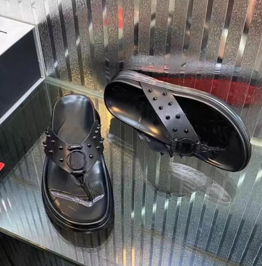 

Name Brand flip flops Slippers flat rubber Soles red sole sandals black leather spiked slide slipper pool shoes MEN outdoor party dress casual Shoes