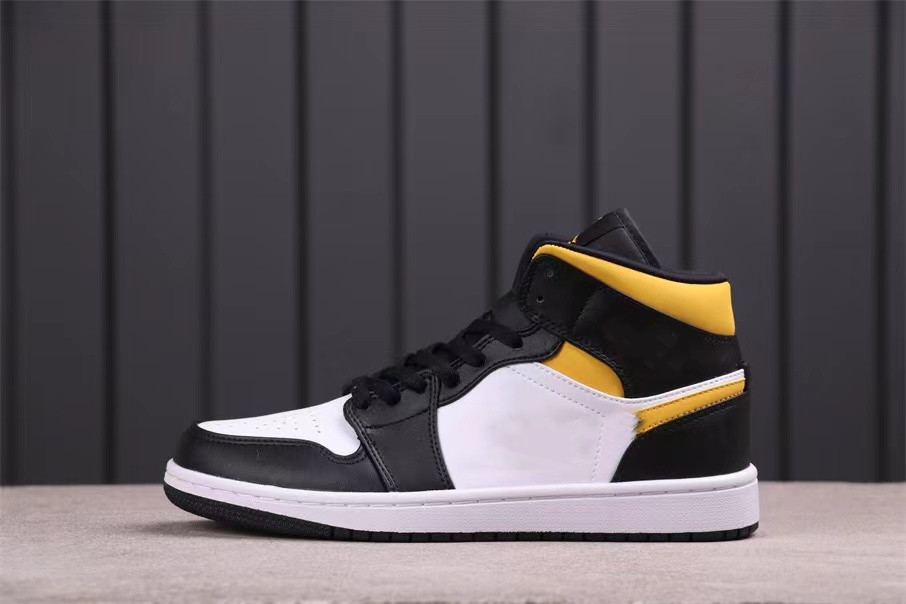 

Brand Shoes 1 Mid Pollen Basketball Mens Jumpman 1s White Black Designer Sports Sneakers US5.5-11
