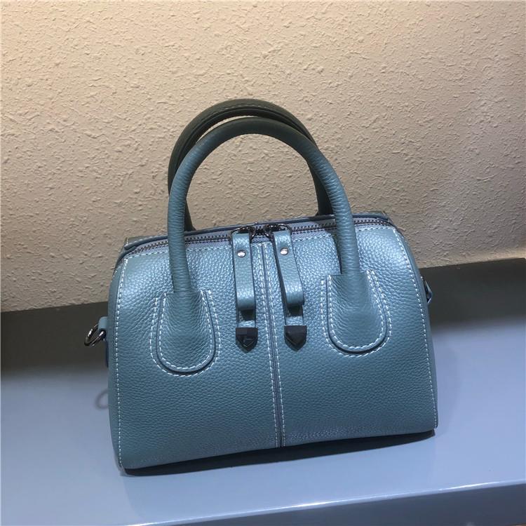 

Evening Bags OUSSON Leisure Leather Large Capacity Shoulder Messenger Bag Multifunctional Crosdbody Tote Handbag For Women, Grey