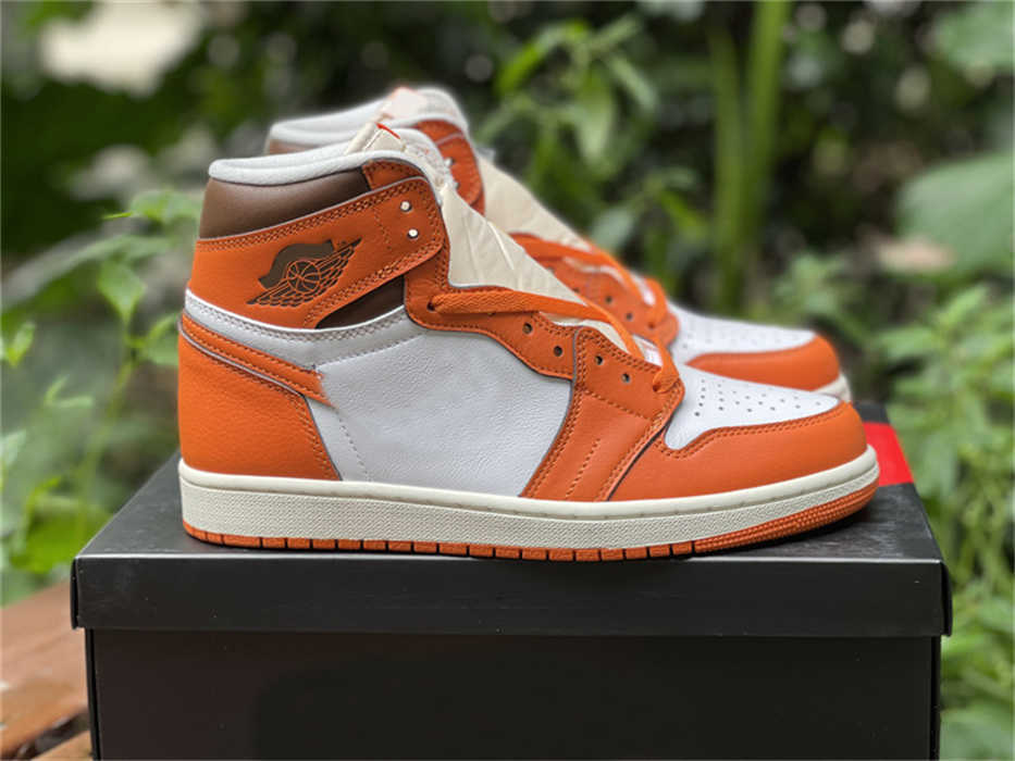 

Authentic 1 High OG WMNS Starfish Basketball Shoes Orange Shattered Backboard Sneakers 1S Newstalgia Visionaire Retro Men Outdoor Sports Shoes With Box, Customize