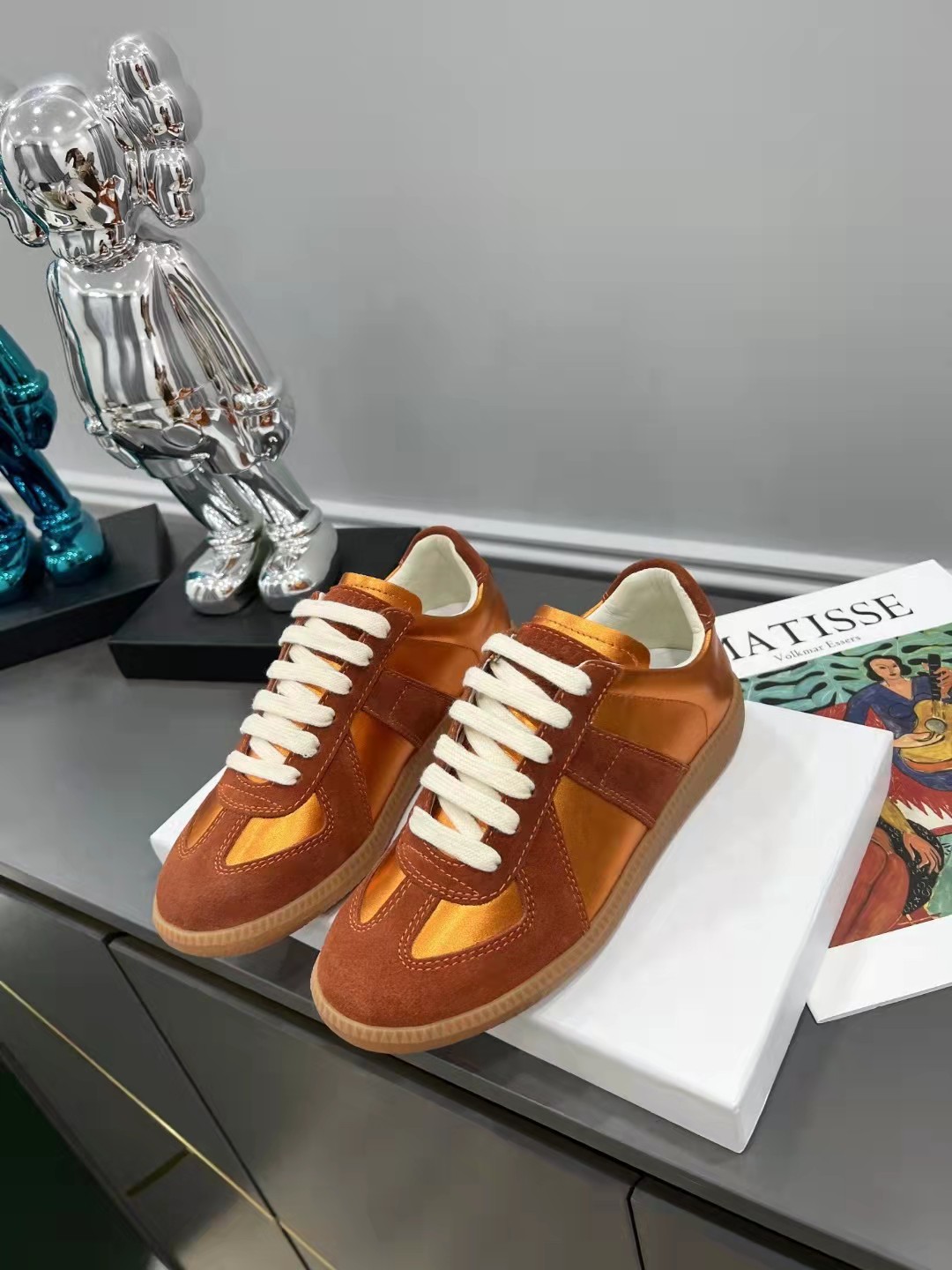 

Classic top leather lace-up casual shoes quality German training shoes Oxford flat bottom simple fashion Joker sports series for men and wom, Customize