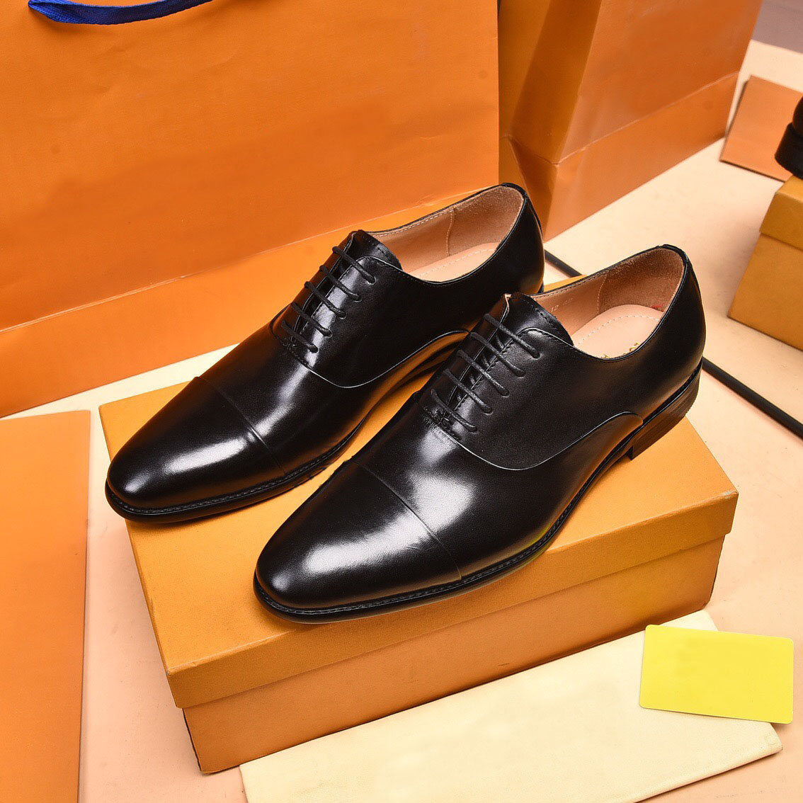 

2022 Men Fashion Genuine Leather Formal Oxfords Brand Designer Men's Party Wedding Dress Shoes Male Casual Footwear Flats Size 38-45, Black