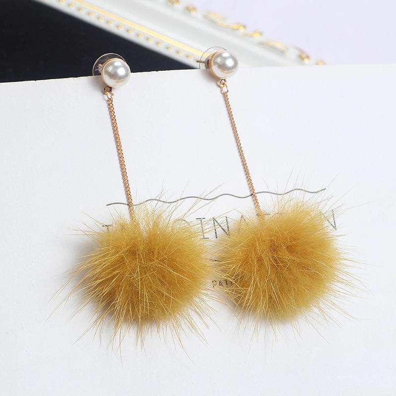 

Dangle & Chandelier Crystal Fur Ball PomPom Long Drop Earrings For Women Soft Pom Ear Jewelry Winter Gift Trinket Brincos