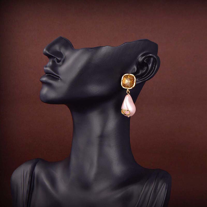 

Designer Pink Pearl Dangle Earrings Stainless Steel Fashion Flower Spiral Inside Pendant Drop Earring Jewelry