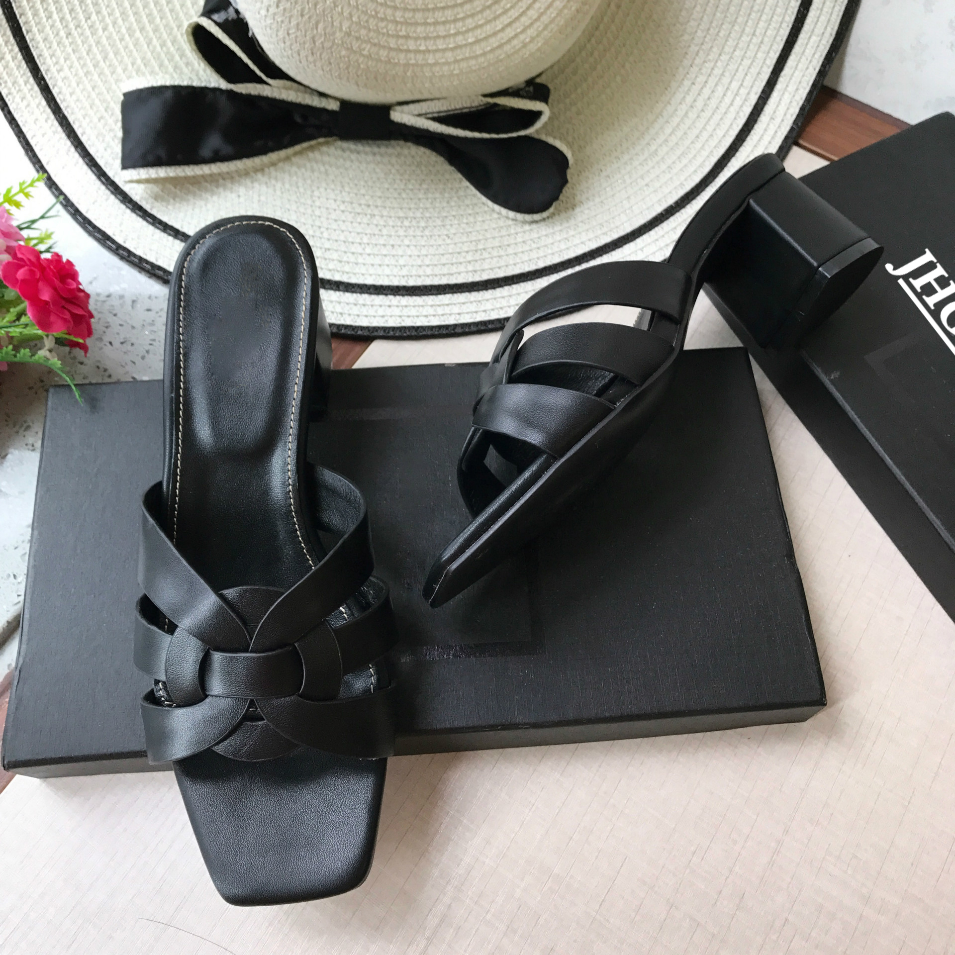 

2022 Fashion leather high heeled sandals Summer women's flat slipper luxury plus size a5, Style5