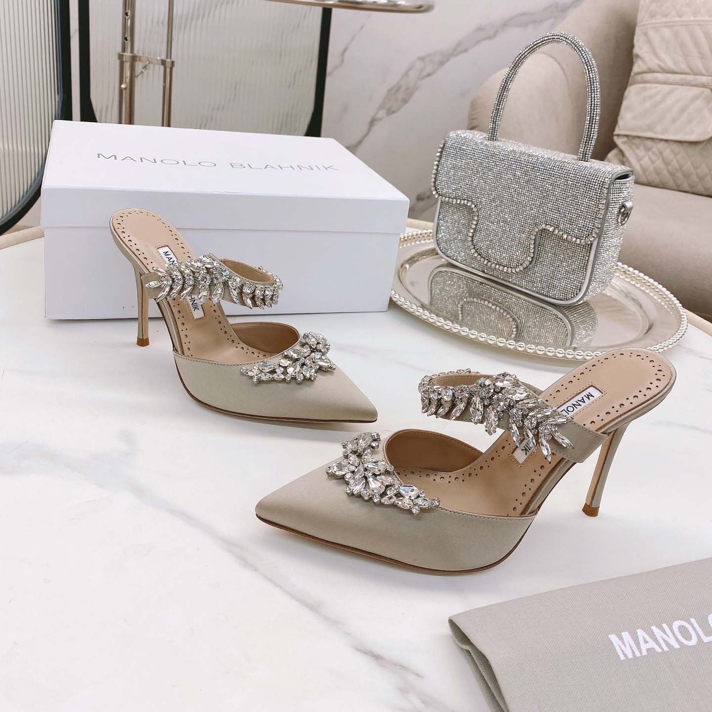 Summer new style Sandal shoes pointed rhinestone bow tie cross strap satin French minority covered head High heel sandals single shoe women 39