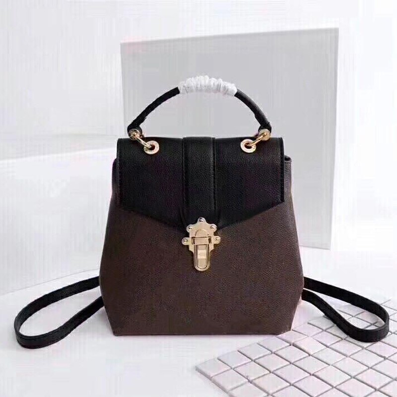 

2022 Classic leather Backpack women fashioned lady Backpack Lock and Button Shoulder Bag lady Traveling bags Outdoor leisure shopping bag, Black