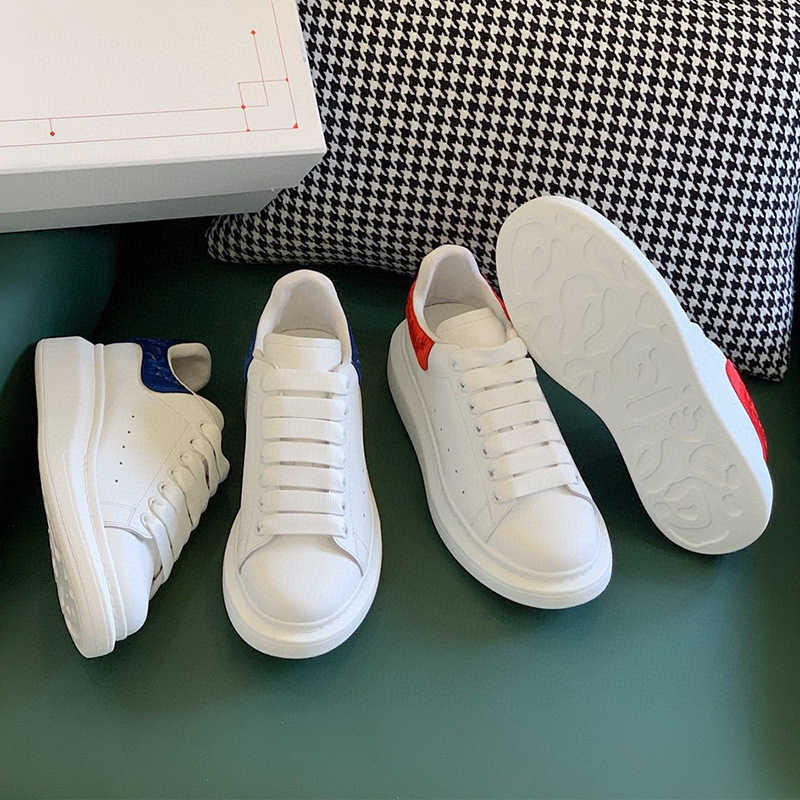 

Brand casual white shoes leather thick soled men's and women's classic casual couple board size 35-45, Red drill tail