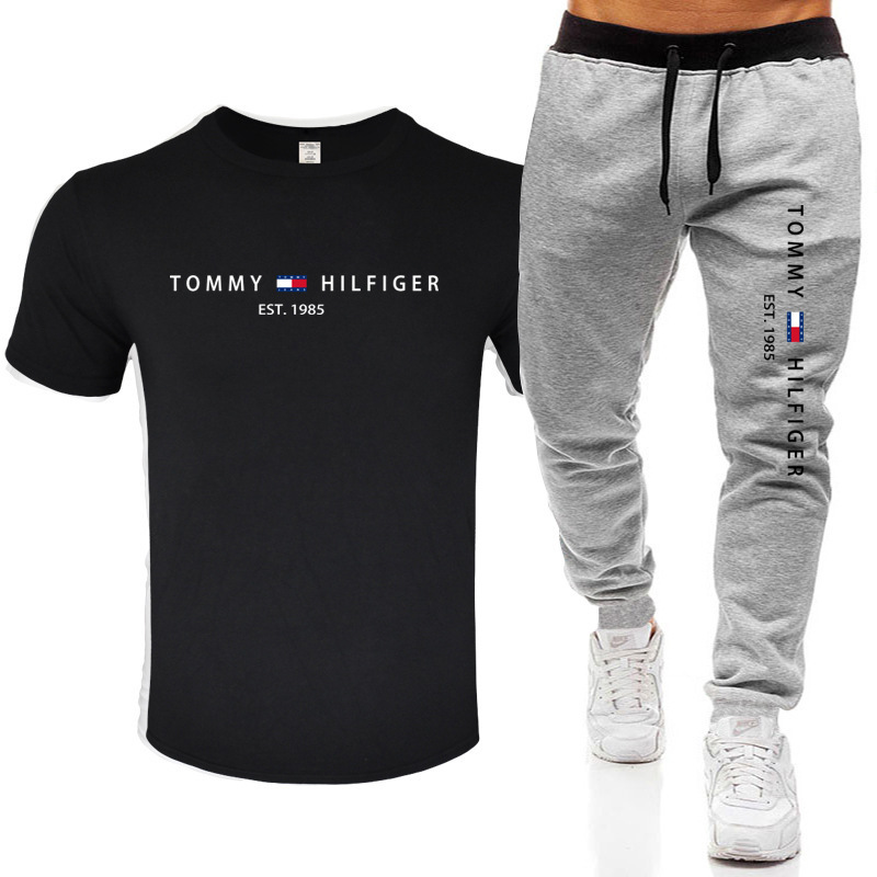 

New Summer 2022 Men's Tracksuits Casual Short-Sleeved T-shirt S To 2XL Plus Size Fashion Trendy Men's Clothing Slim Handsome Matching Solid Color Suit, The specifications are as follows