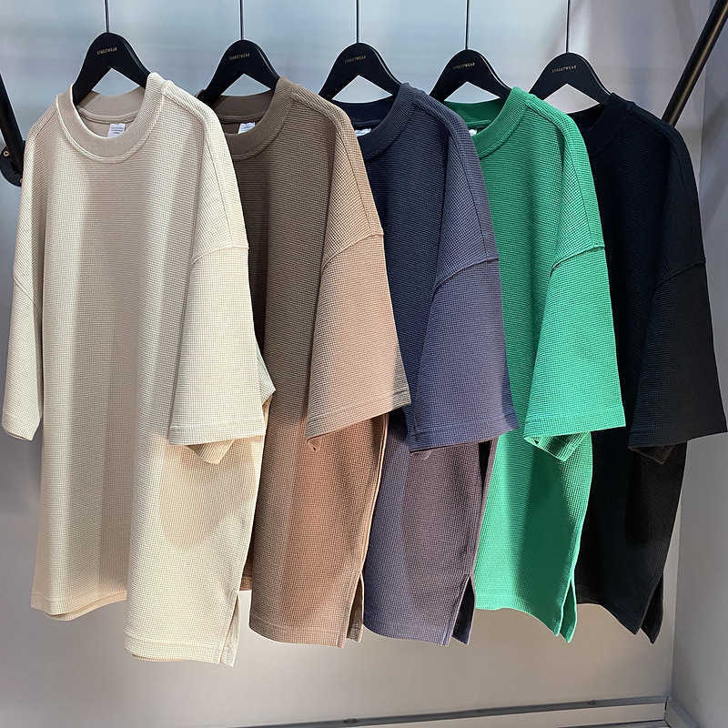 

Men's T-Shirts Gaojiechao brand double line Turner waffle stitching loose round neck hem split short sleeve T-shirt, Coffee