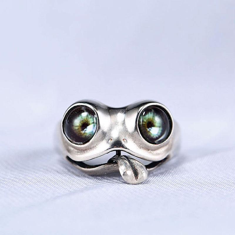 

Cute Tongue Twisting Frog Ring Simple Design Green Eyes Rings Men Women Silver Color Engagement Wedding Jewelry 220716
