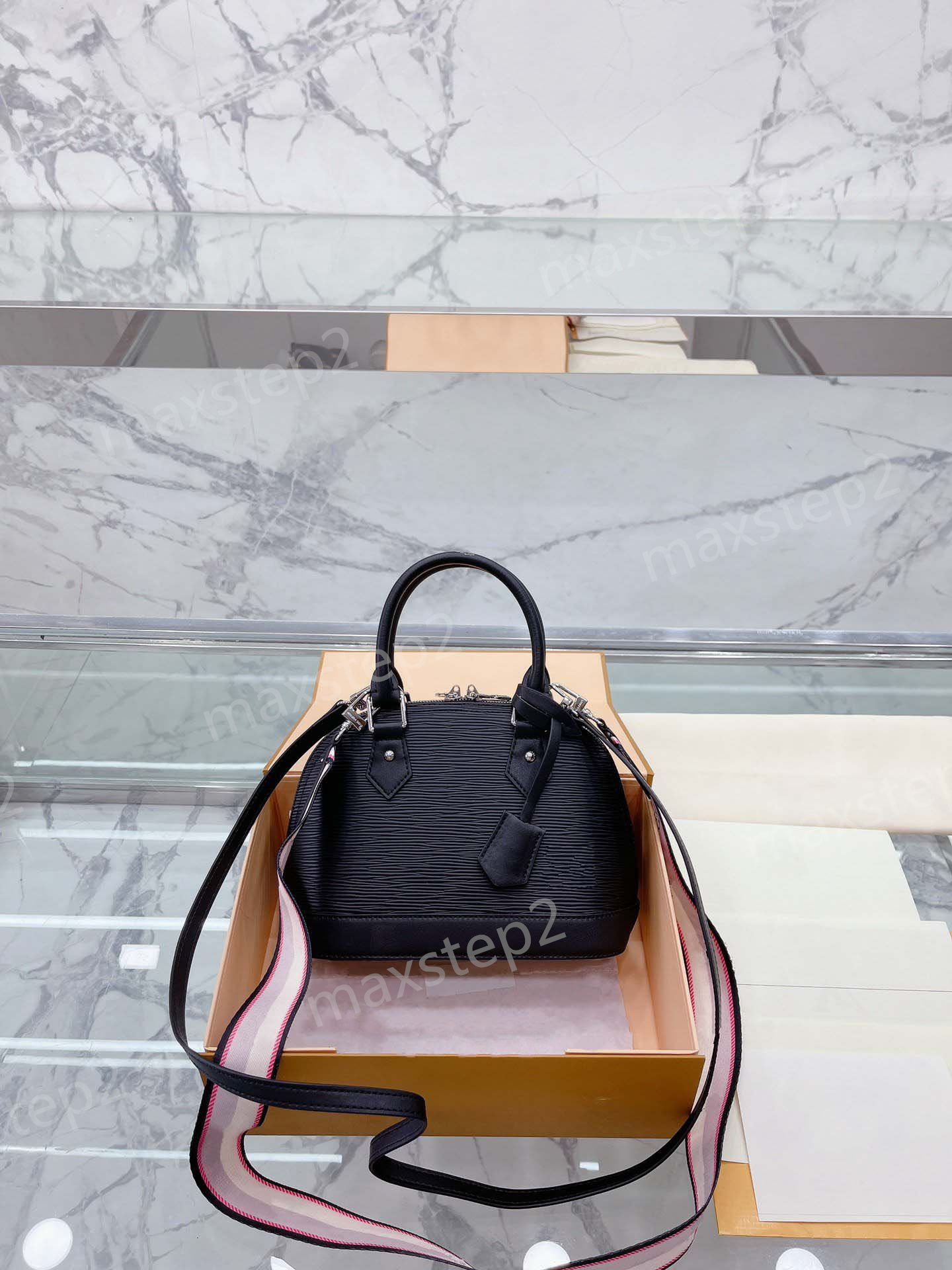 

Alma BB shell handbag designer Bag EPI Leather Jacquard Strap Black White classic crossbody totes designers Womens Handbags Purses M59217