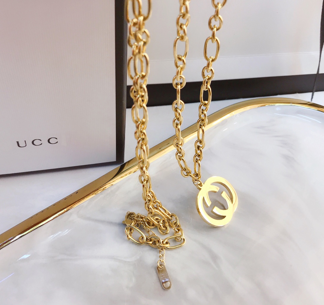 

Luxury Design Necklace Choker Chain 18K Gold Plated Stainless Steel Necklaces Pendant Statement Fashion Womens Wedding Jewelry Accessories X008