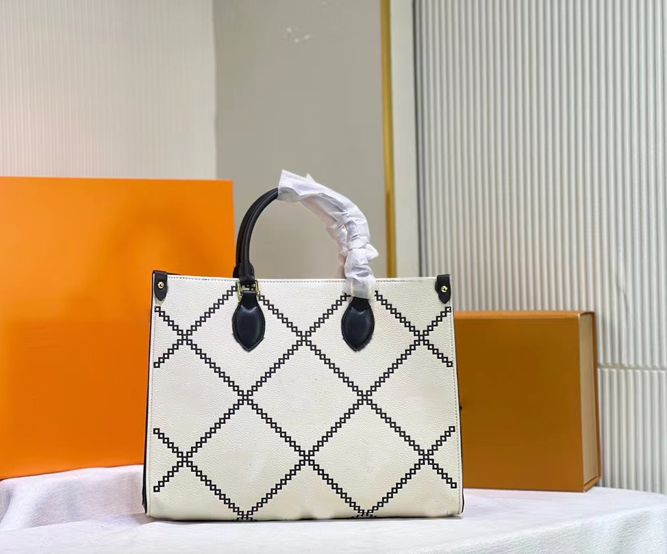 

Designer Handbags Women handle Shoulder Bag Classic leather Totes wallet luxurys Lady Outdoor Big Capacity Shopping Tote cross body, Black size:25x19x11.5 cm