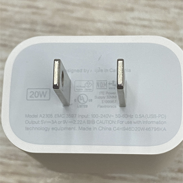 

High Quality 20W PD Fast Charger USB-C Quick Charging Type C US Plug AC Power Adapter Charger charging for phone 12pro max with box