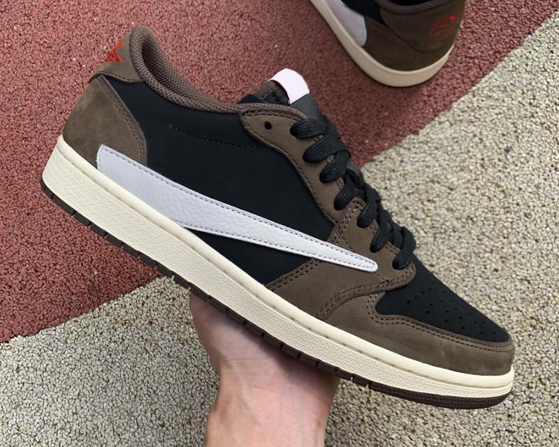 

Shoes Mens Jumpman 1 Low Brown OG SP Travis Scotts X Fragments Basketball Shoe High Quality Sports Sneakers Real Leather In Dark Mocha, Box
