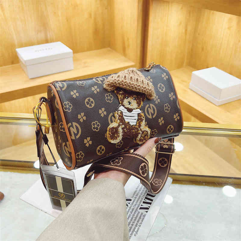 

Handbag Single Shoulder Oblique Span Female 2022 New Embroidery Hairy Bear Pillow Cylinder Trend Printing Bucket Bag, Dark brown