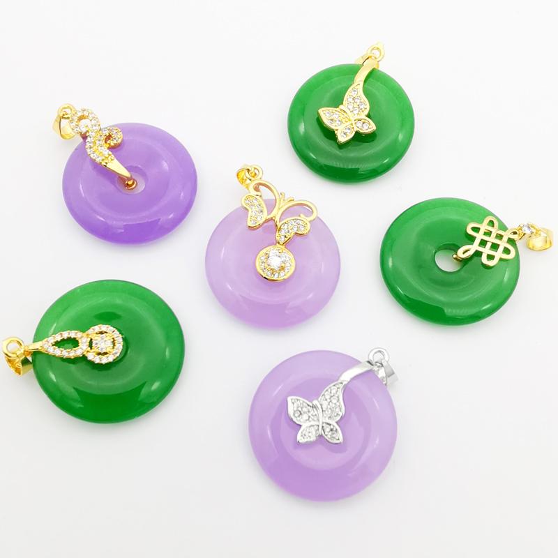

Pendant Necklaces Classy 25X25MM Green Violet Donut Jades Stone Inlaid Rhinestone Amulet Necklace 1PCS