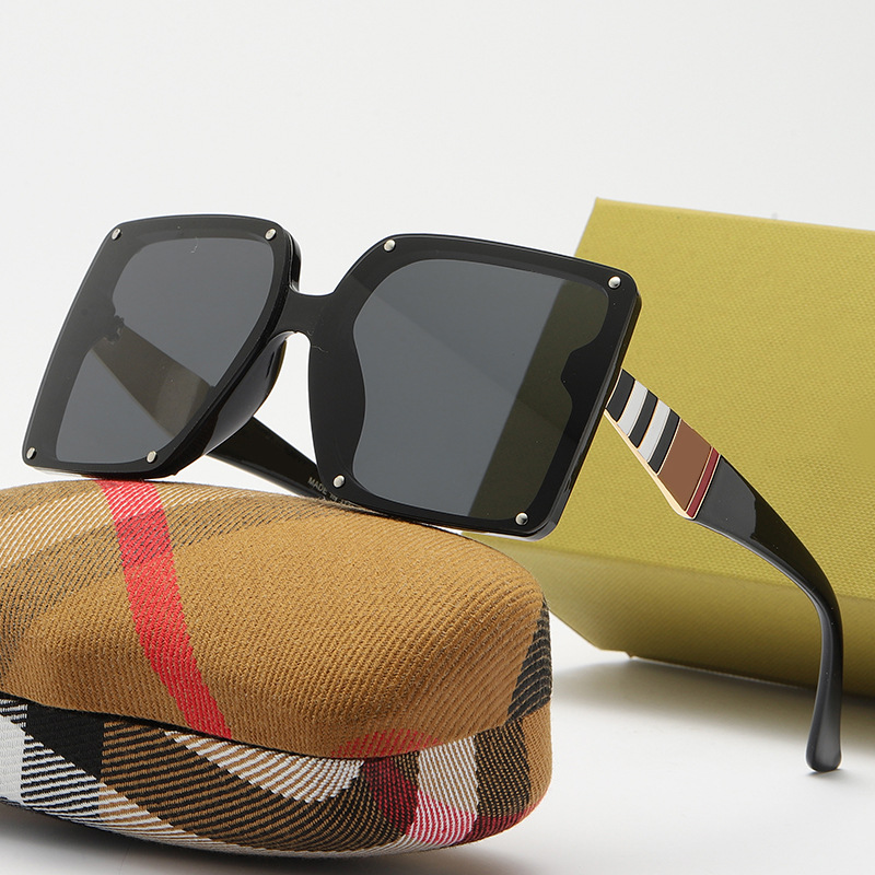 

Timeless clissc Womens Sunglasses beautiful plaid decorative temples unisex metal frames uv400 lens comfortable four seasons eyewear