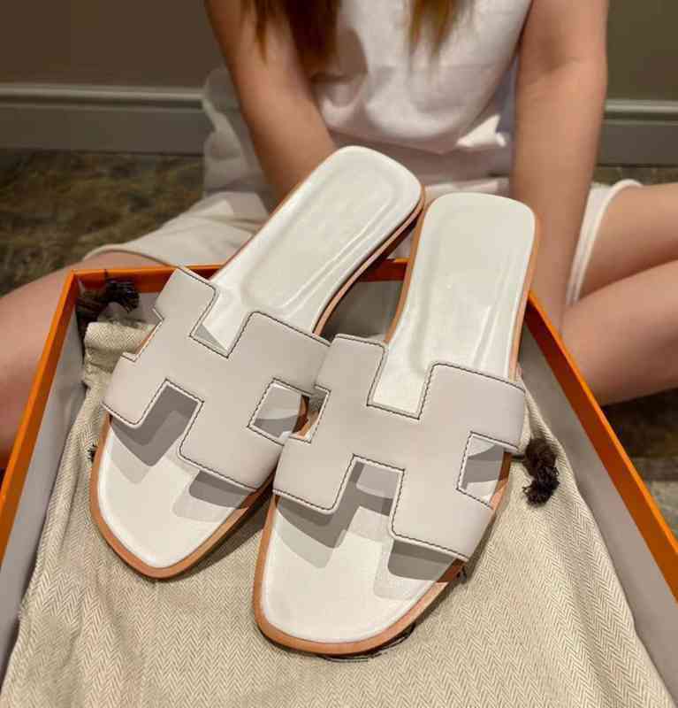 

Paris h Slipper Herme Oran Sandals Slippers Women's Summer Flat Bottomed Fasion Wear Leater New Beac Tourism One Word Correct Logo, Palmprint green