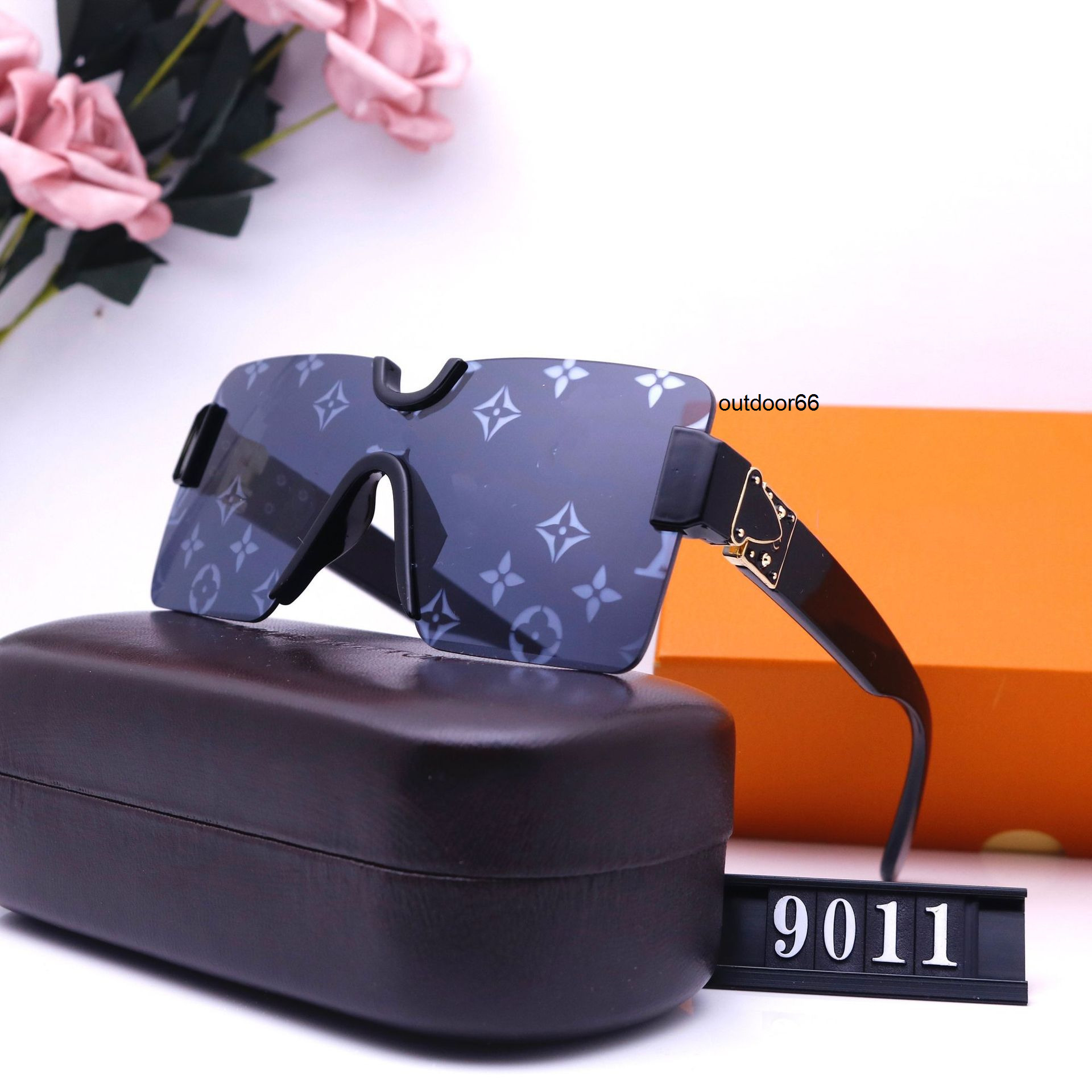 

2021 new sunglasses men's and women's street shooting Sunglasses travel fashion glasses