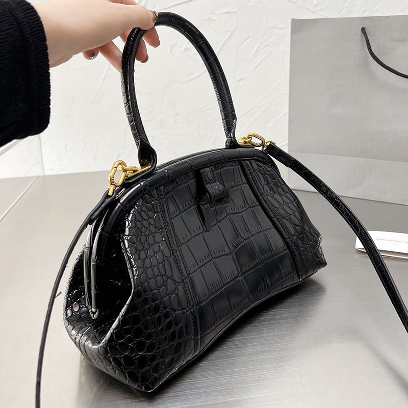 

Handbags Shell Bags Women Alligator Shoulder Crossbody Lady Shopping Bag Handbag Purse Lady Genuine leather Plain Fashion letters High quality Removable straps, Box