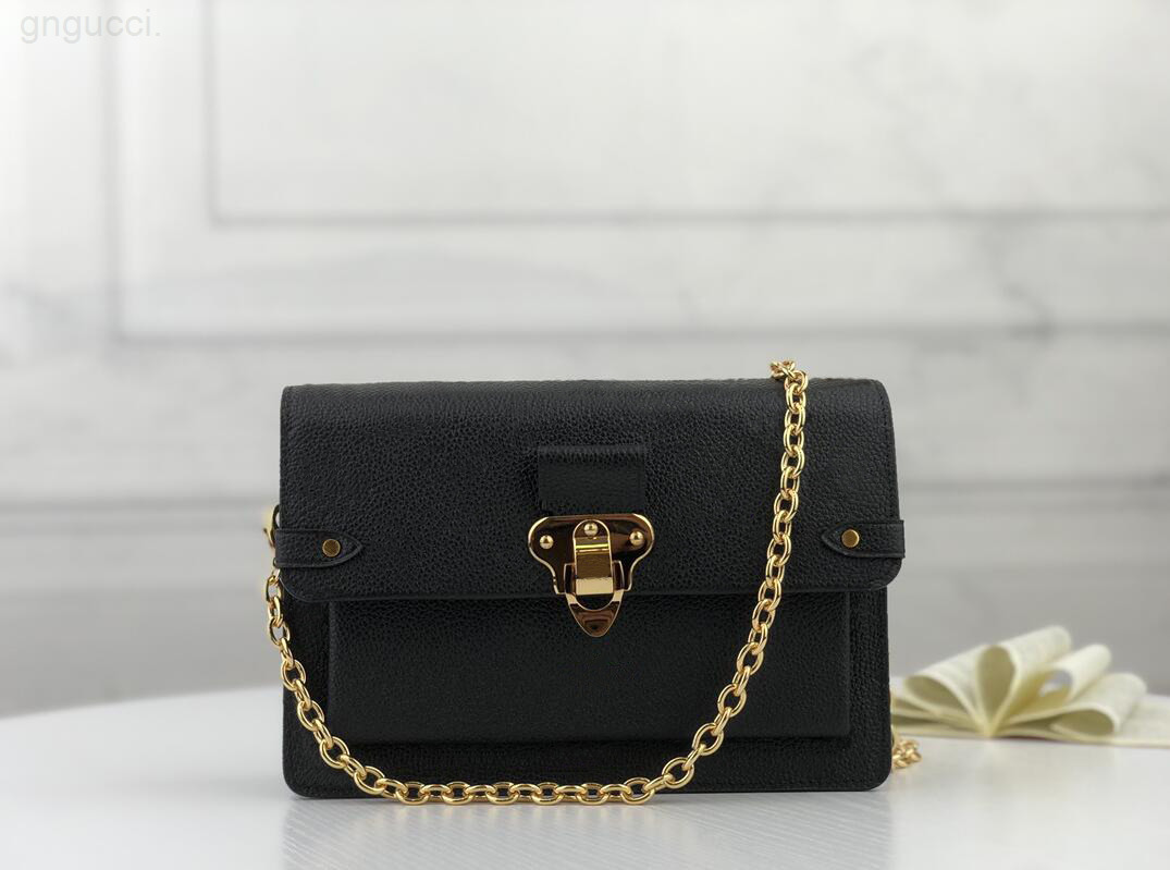 

M67839 black shoulder bags luxurys designers fashion purses women handbag leather Gold clasp woman crossbody bag purse