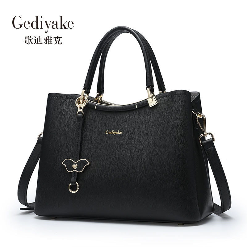 

Quality Purses Women Chain Favorite Tote Famous Leather Crossbody Handbag Fashion Bag Bags Shoulder Gold Embossing Purse Hight Jevif 22handbag125