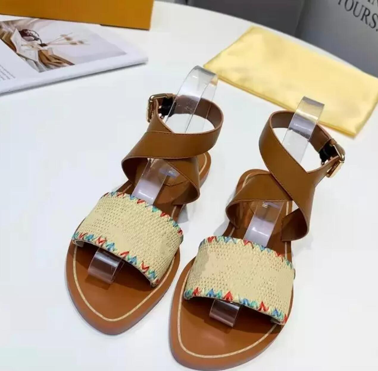 

Designer Summer Outdoor Fashion Sandal Embroidered Women Sandals High Quality Flat Bottom Beach Sandal Cross Lacing Flip Flops Leather, Not for individual sale