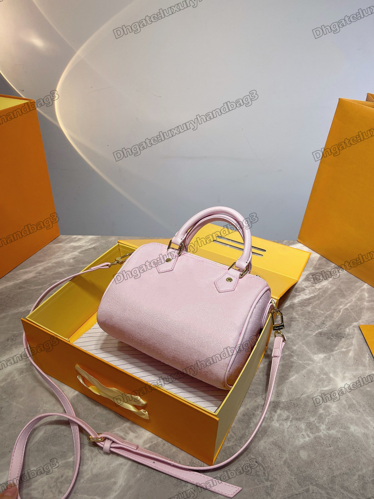 

22SS Summer Stardust Speedy Bandouliere 20 Pillow Bag Green Beige Glimmering CrossBody M46092 M46163 Embossed Leather Purse Wallet