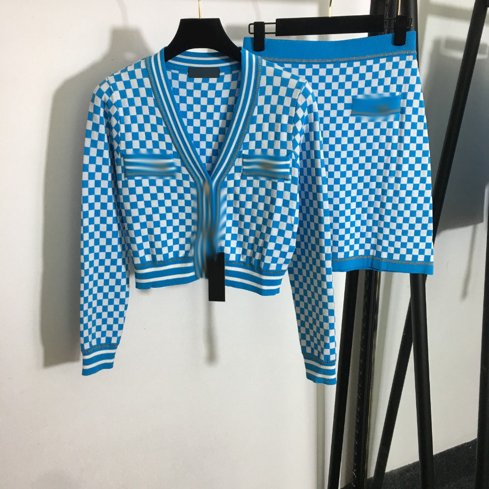 

221 2022 Spring Summer Brand Same Style Short Pants Two PIeces Sets High Quality Women's Two Piece Pants Black Yellow Long Sleeve Zipper MEIYI