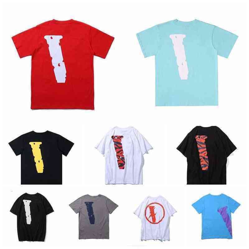 

Large Designer Big Reflective v Friends Men Women vlones t Shirts Casual Smoke Angel Loose Lovers Luxury High Quality Short 's Sleeve 34