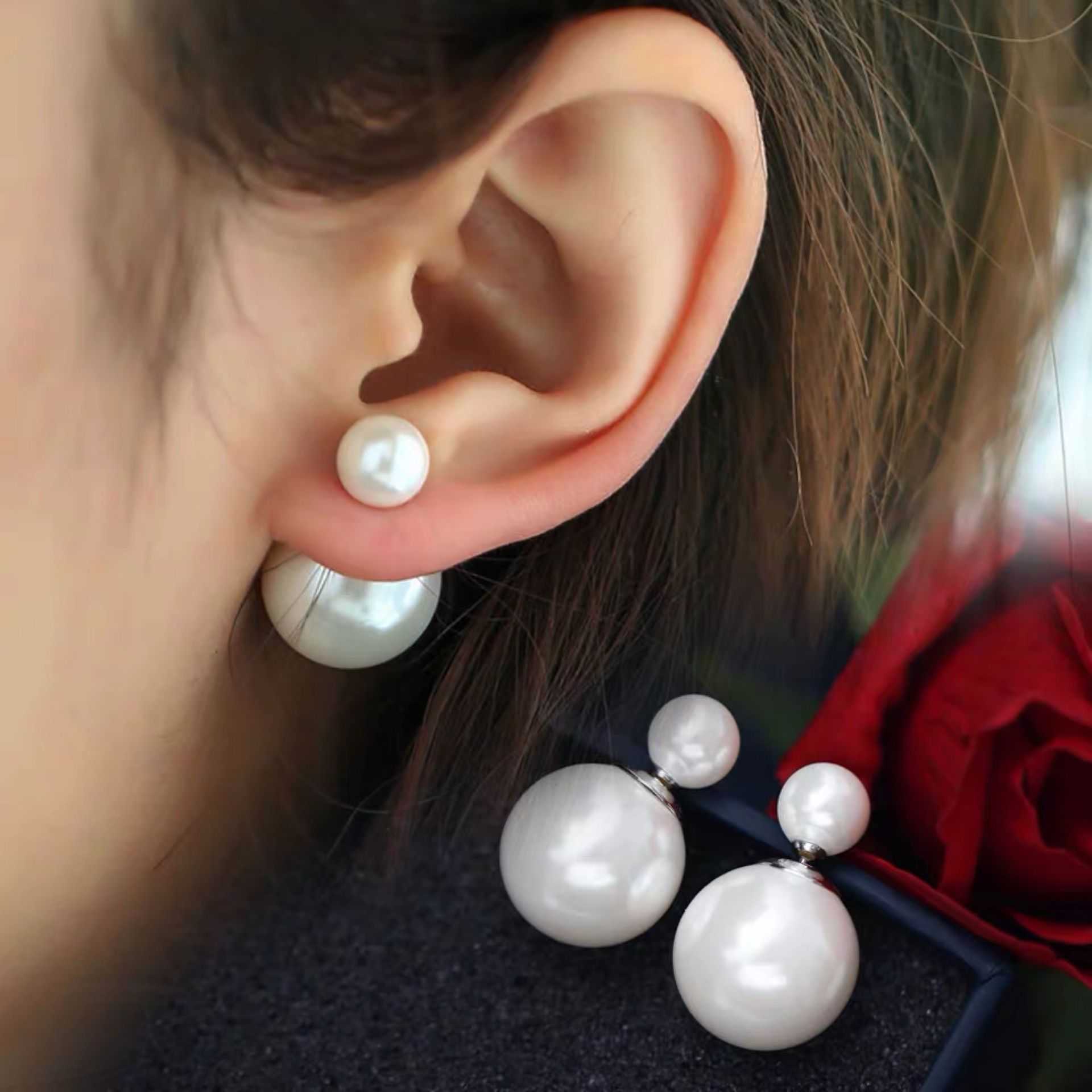 Japan and South Korea simple double-sided wearable Earrings Fashion Korean version popular exaggerated size double-sided Pearl Earrings-image-765842077