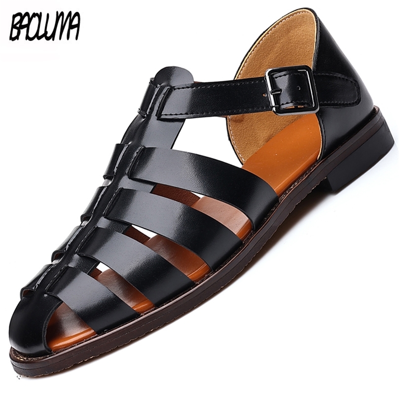 

Summer Men's Sandals Leather Dress Shoes Outdoor Soft Pointed Formal Men Wedding Classic Light Slippers Sneakers 220426, Auburn