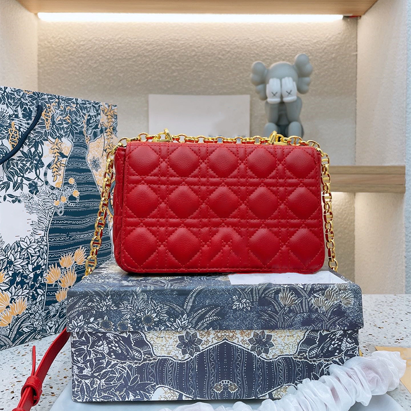 

Ladies Shoulder Bags Chain Strap Tote Messenger CrossbodyBag Woman Designer Purses Luxury Designers Bag Handbags Wallets Genuine Leather Chain Wallet, White