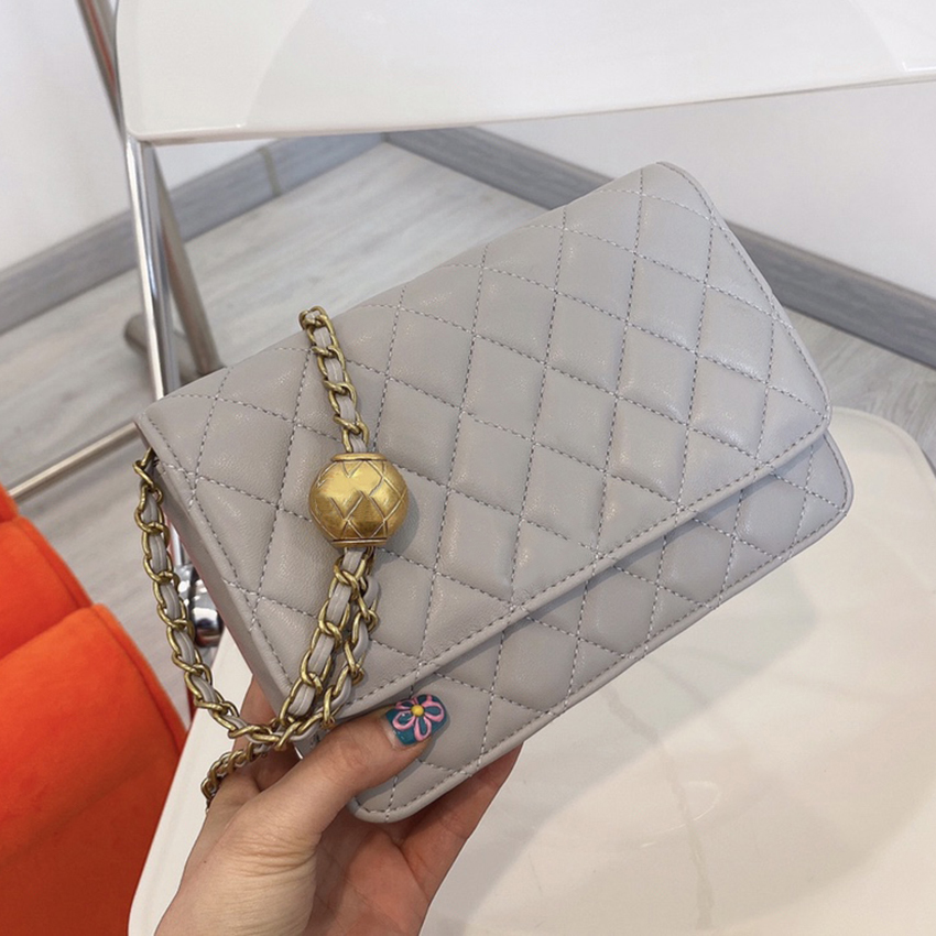 

High Quality Cross Body Luxurys designers bags Shoulder bag Handbag Messenger Women Totes Fashion Metallic Handbags Classic Clutch Pretty 03, Original box