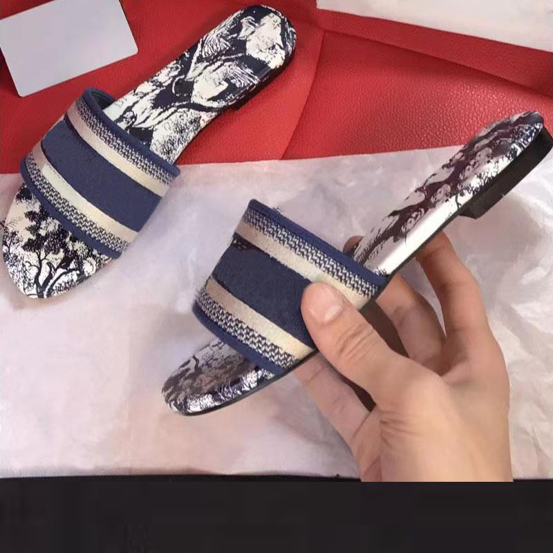 

Men Women Slides Shoes Slippers Solid Flora Deep Ocean Beach Wear Blue Slippers Summer Sandals Lady Casual Wear Bathshoes Size from US 6-12