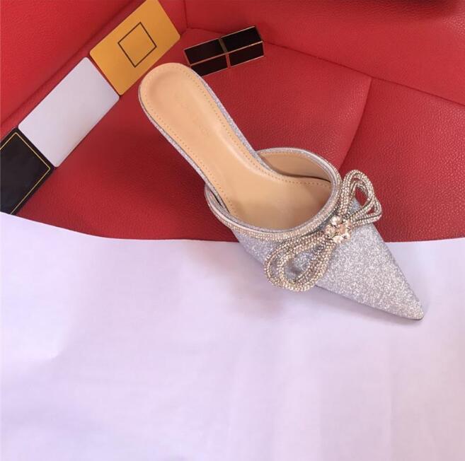 

2022 Ladies Dress Shoes Pair Slippers Bow Knot Rhinestones Pumps Crystal Bowknot Satin Summer Lady Shoe Heel 6.5cm Genuine Leather Sexy Pointed Toe Party Sandals 35-40
