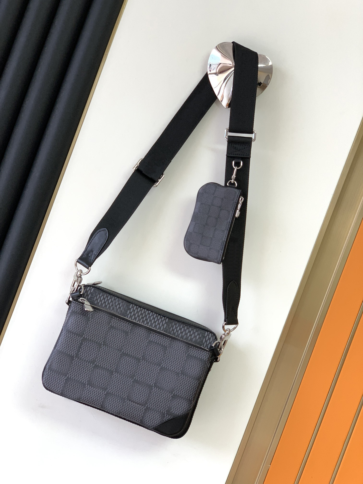 

Luxury accessories Designer postman bag reverse mens cross-body bag 3-piece set fashion men's shoulder bag wallet clutch bags 0017, 0017#l1