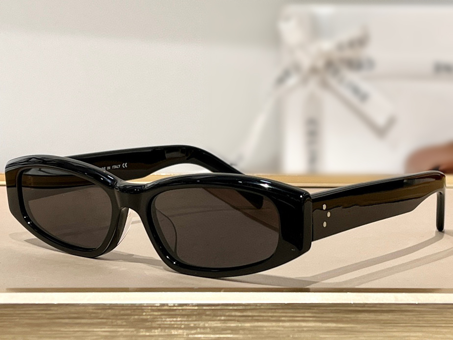 

Sunglasses For Women and Men Summer 40530 Style Anti-Ultraviolet Retro Plate Full Frame Glasees Random Box