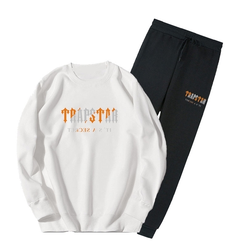 

Autumn Winter Fashion MenS WomenS Sports Suits Lette Print Hoodie Set Couples Tracksuit Crew Neck Sweatshirt Sweatpants Suit 220813, White2