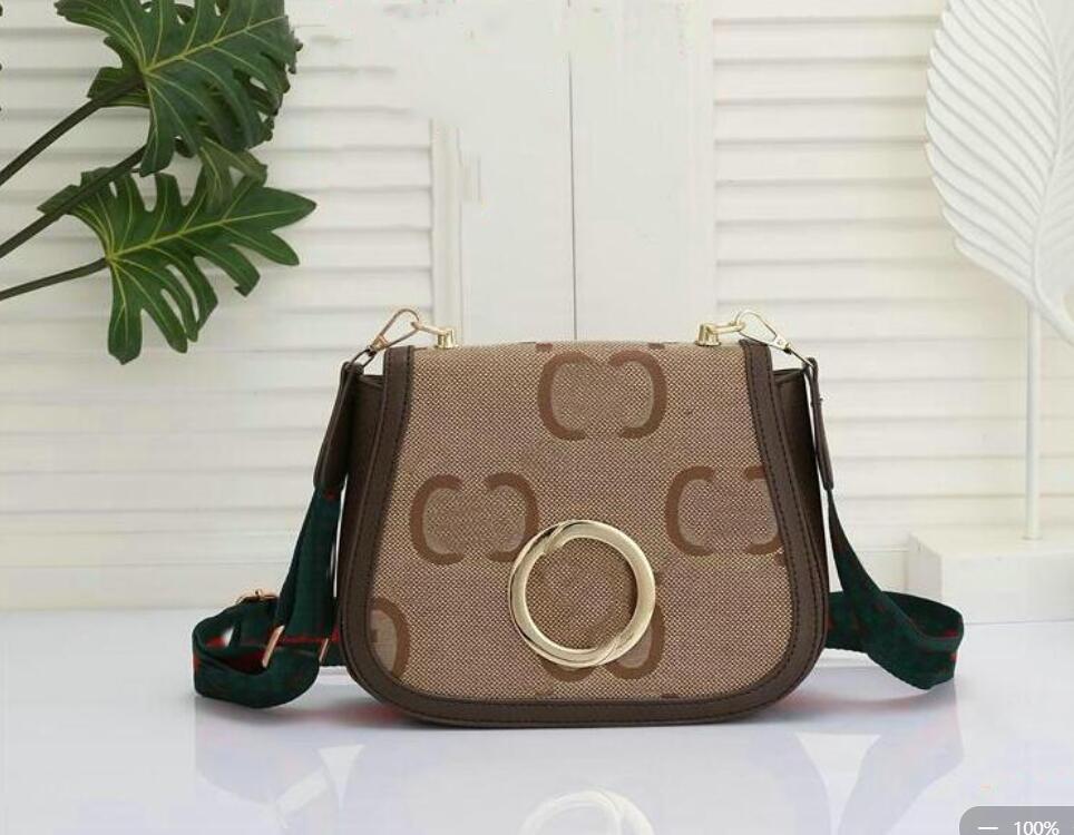 

Women Chain Crossbody Bags Designers Luxury GGity heart V Wave Pattern Shoulder Bag Messenger Bags Pruse Tote Wallets, 01