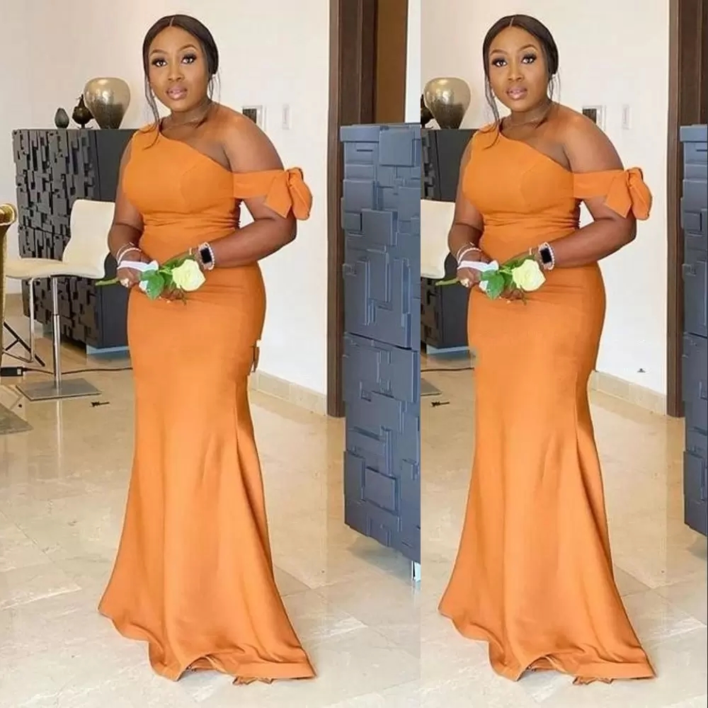 

2022 South African Mermaid Dust Orange Bridesmaid Dresses One Shoulder Bow Plus Size Garden Country Wedding Guest Party Gowns Maid of Honor Dress Custom Made
