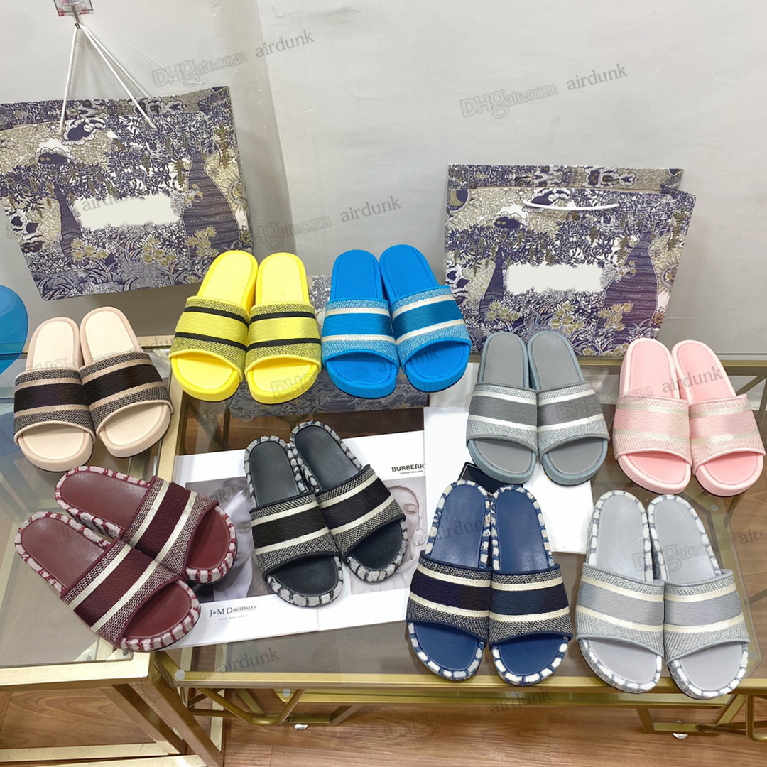 

Brand Embroidered Slippers Designers Women Platform Sandal Letter Canvas Cotton Flip Flop Summer Lady Printed Slipper Stylist Lady Comfortable Flat Heels Shoes, I need look other product