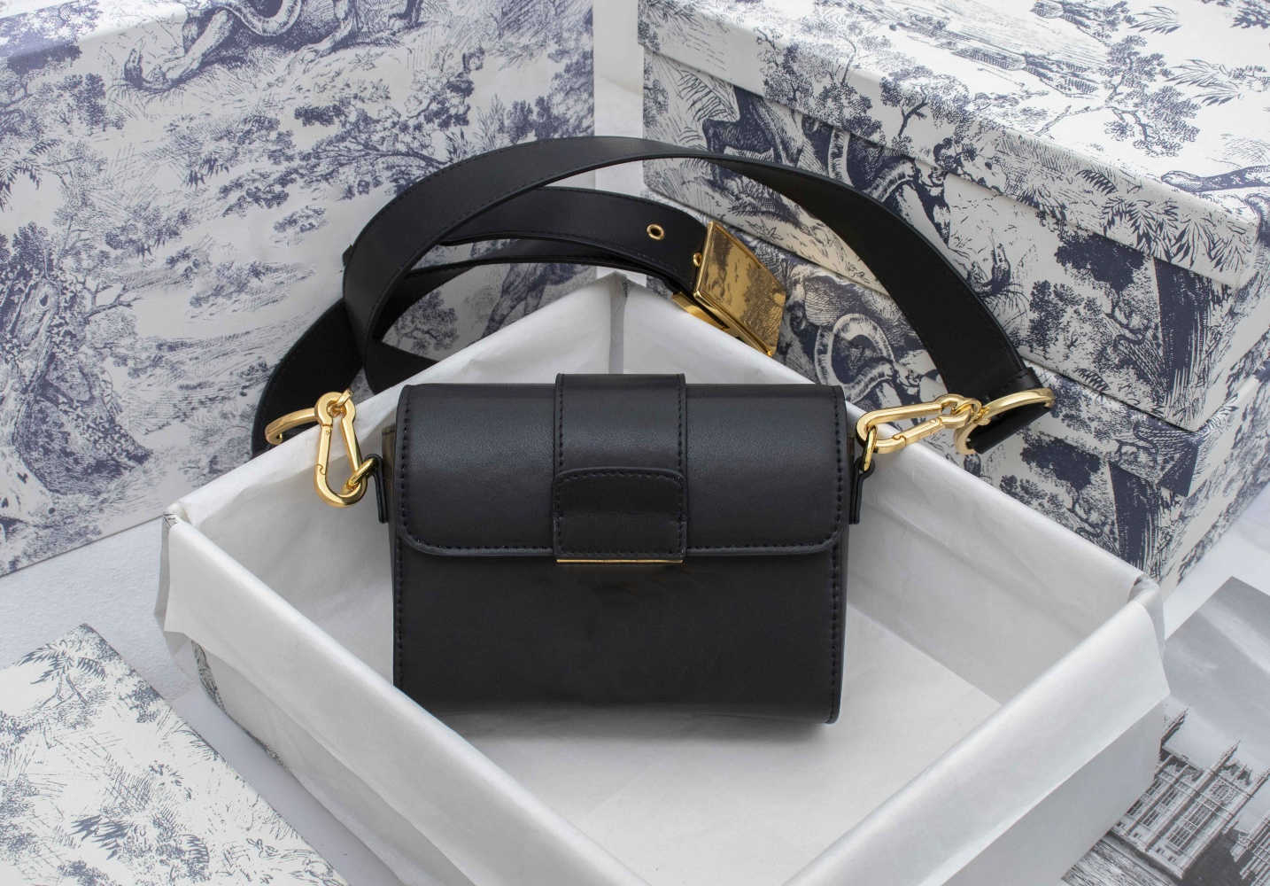 

2022 Fashion Full Leather Shoulder Bag Black And White Powder High Quality Flap Messenger Messenger Bags Small Luxury Designer Classic Wallet Coin Purse 1009, Do not shoot